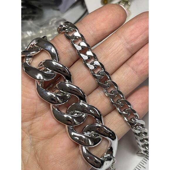 NEW Bracelet 3 Chunky Silver Tone Set Layering Bracelets Jewelry Trend J08 - Picture 3 of 4